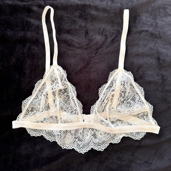 NWOT Free People Bright Eyes Romantic Coquette Sheer Lace Bralette in Ivory - Picture 6 of 7